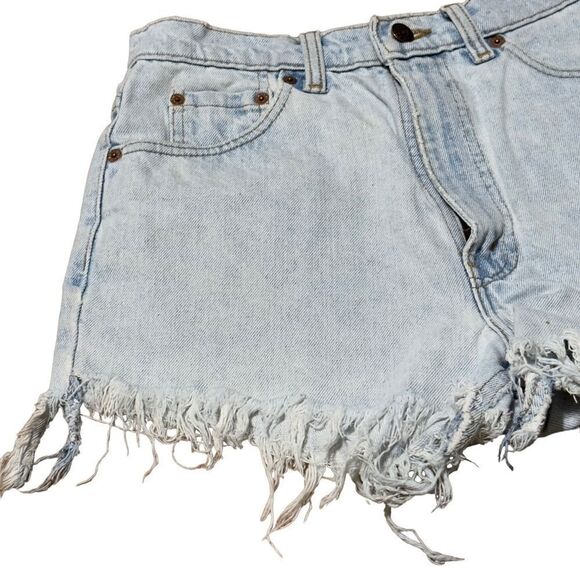 Levi’s 531 Fringe Hem Light Wash Shorts Size 29 - Picture 7 of 16